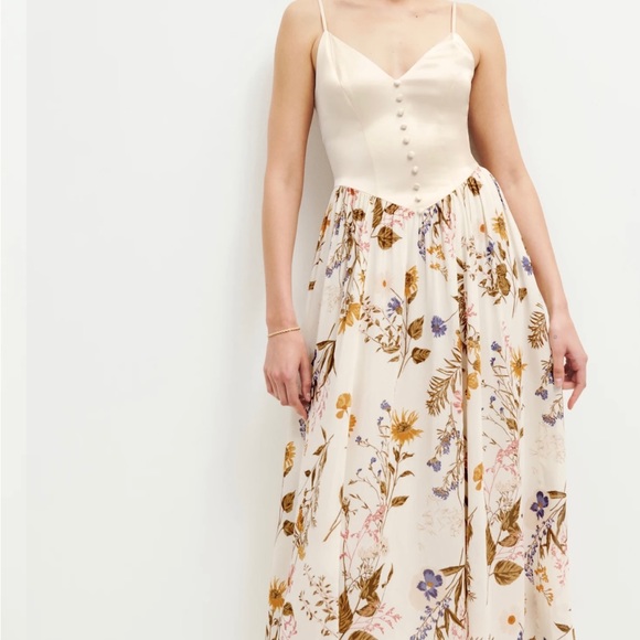 Everleigh Satin Dress - Picture 6 of 6